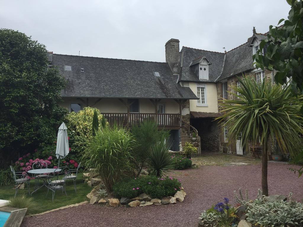 Chambres D'Hotes Le 1900 Val-Couesnon Kültér fotó